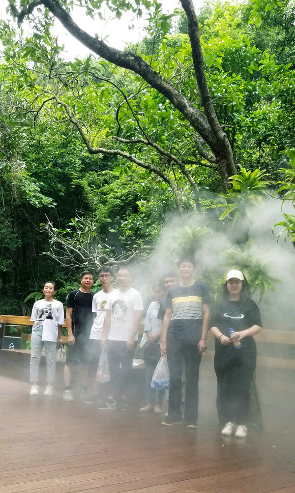 越是前進(jìn)，風(fēng)景越是迷人